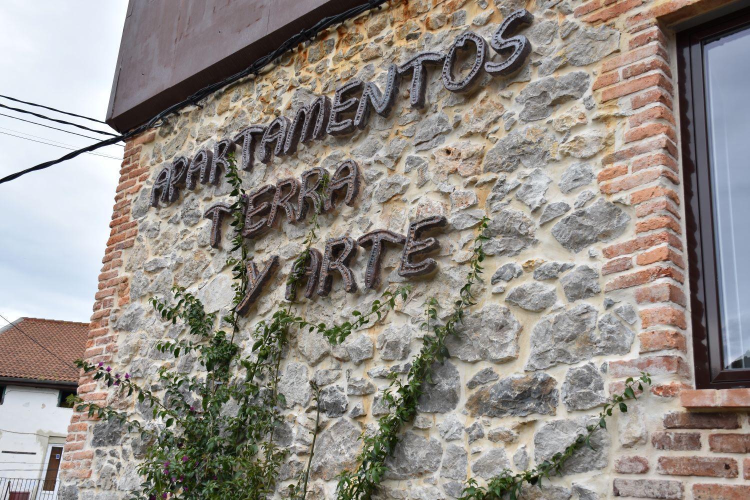 Apartamentos Tierra Y Arte Santoña Exteriér fotografie