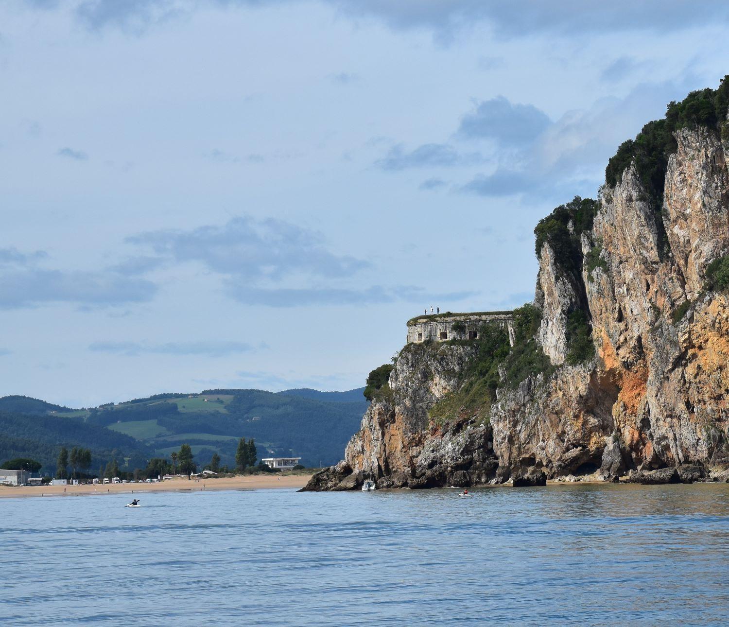 Apartamentos Tierra Y Arte Santoña Exteriér fotografie